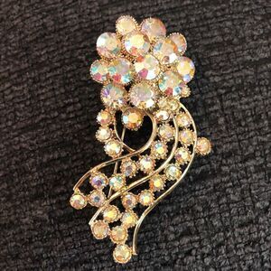 Vintage Rhinestone Brooch